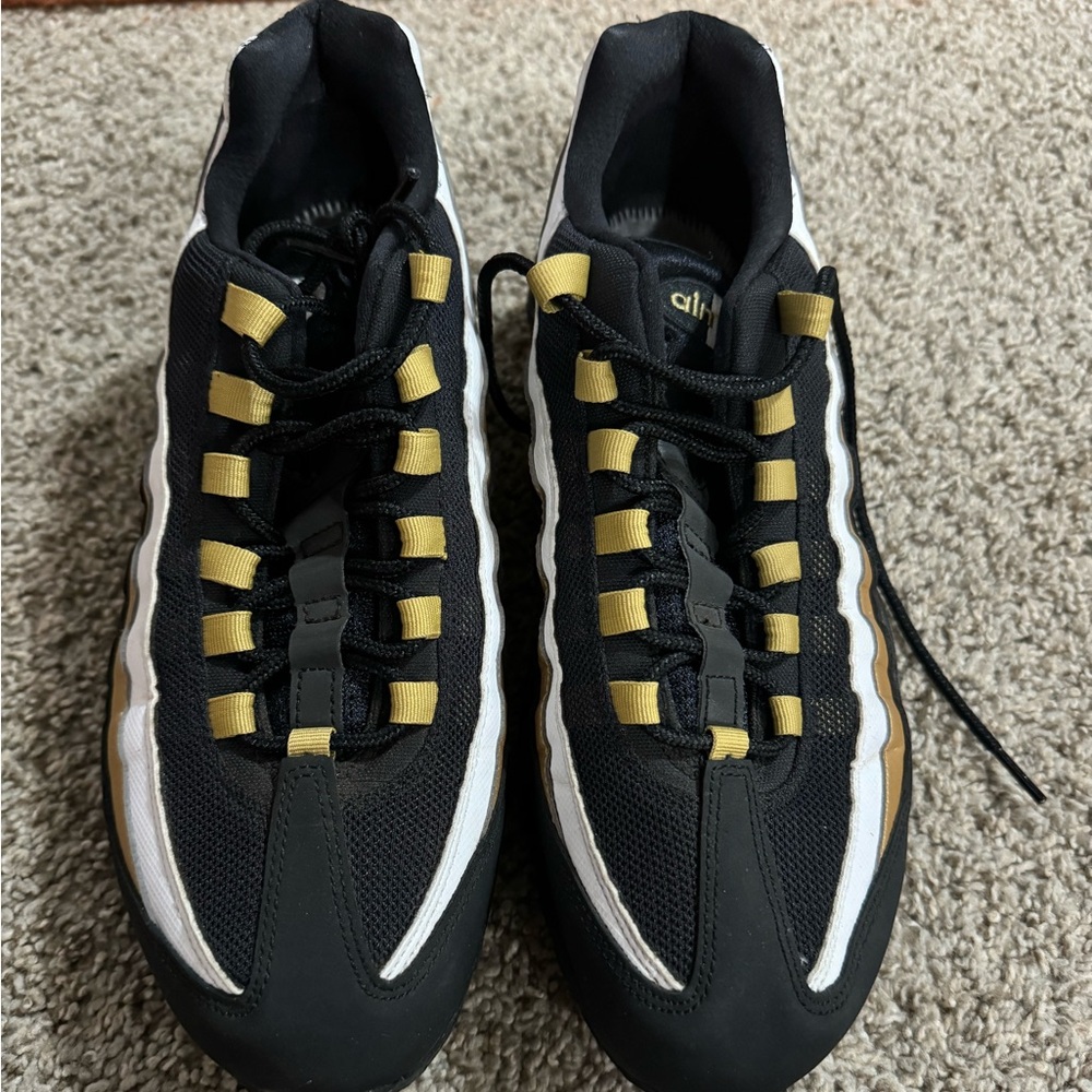 Nike 2018 air max 95 OG black metallic gold white